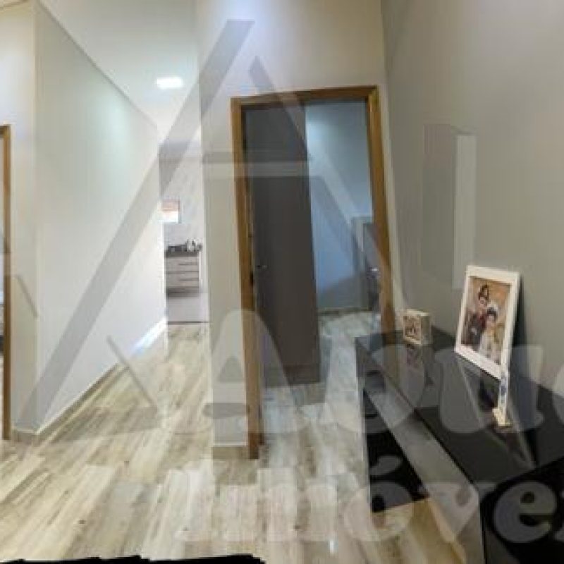 22d45f72-b27c-4f4e-816c-64acdd2c9b03