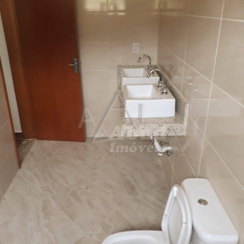 271f66d4-f3b2-4501-80b8-fcb4744a75f5