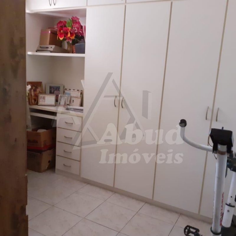 27b56eee-8553-4b22-8271-fa46a1998985