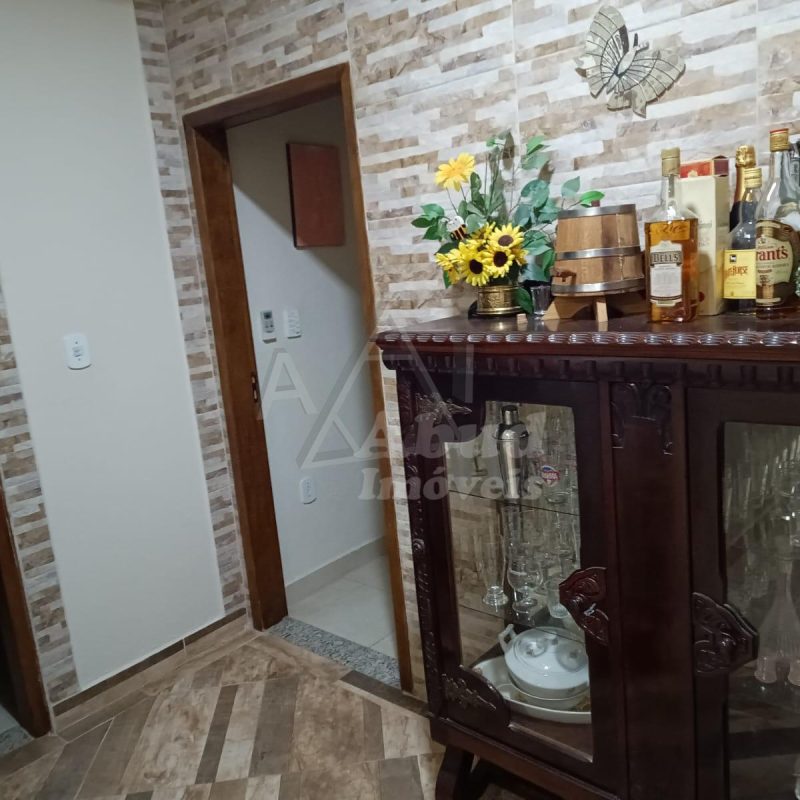 28d9f825-c0de-413d-b0b4-ae446e8b9375