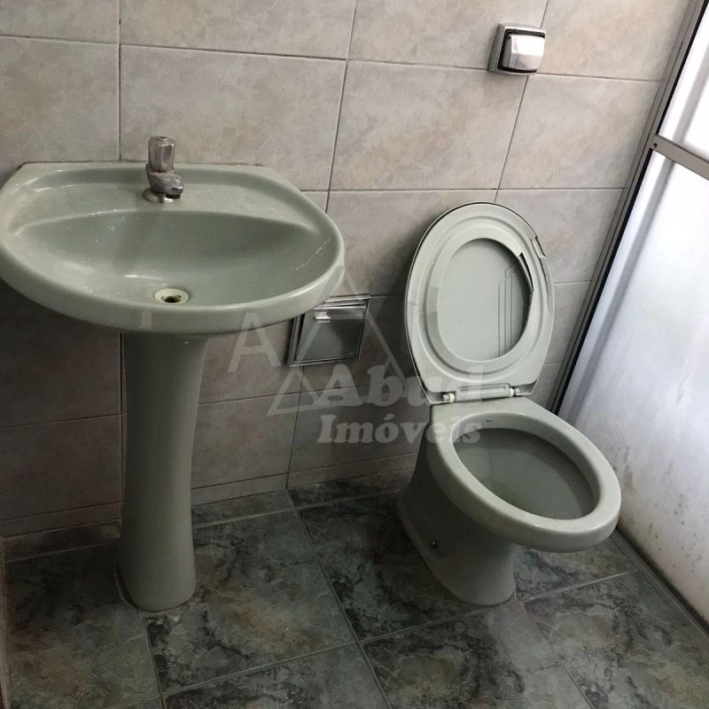 2b7be5bc-f4a5-47bf-9b9f-f8010c86d574