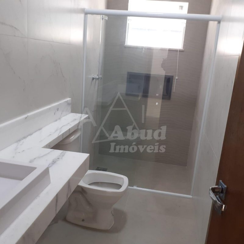 3ff0f7b1-d052-43f3-827e-9b261ff150af