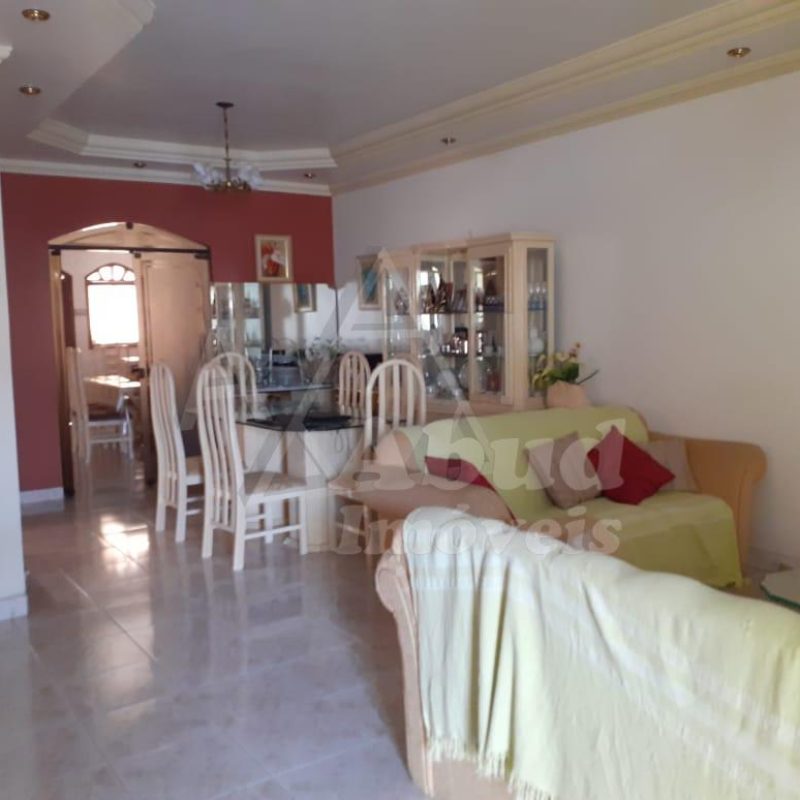 71e19fce-dc0e-48f3-bb64-6aac78a831a1