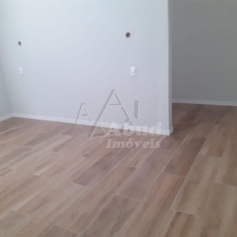 78e30fb5-4a0f-41c1-9af7-f111a2349a1e