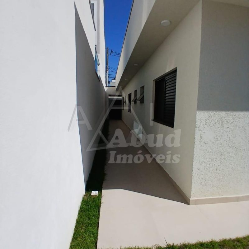 81c88e33-96a9-4eb6-b4ba-87747ceec63c