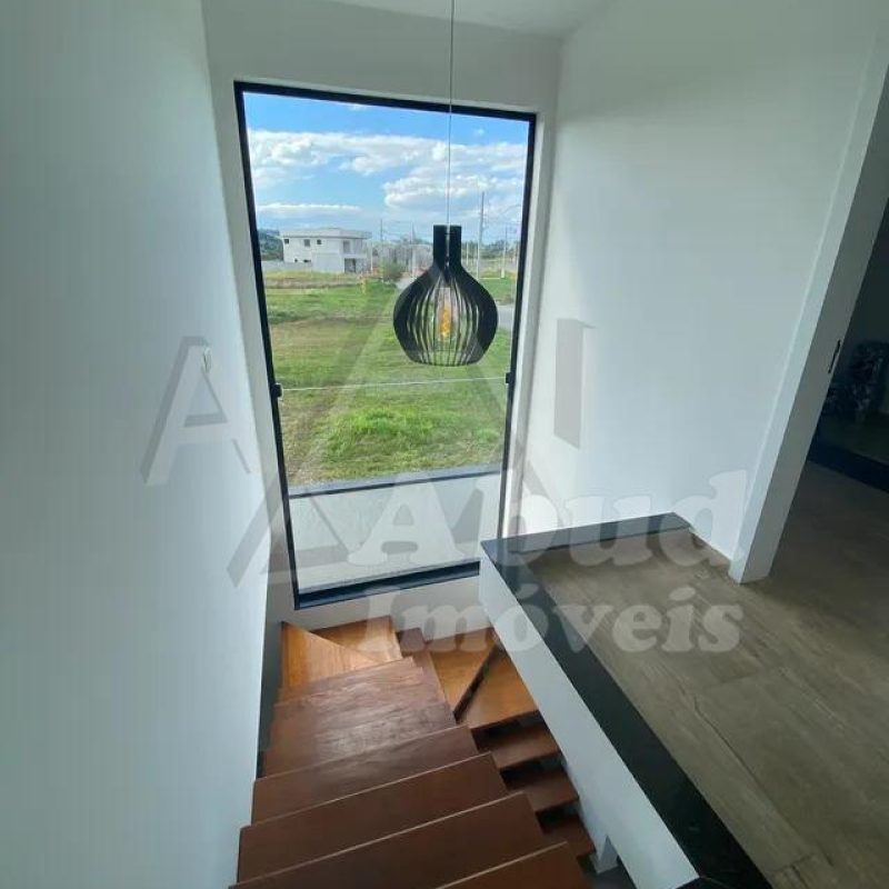 98491e36-af47-4df0-8a19-0724e48c09e2