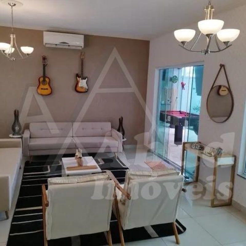 9ef1c28c-3814-48c9-aad2-9e175a923251