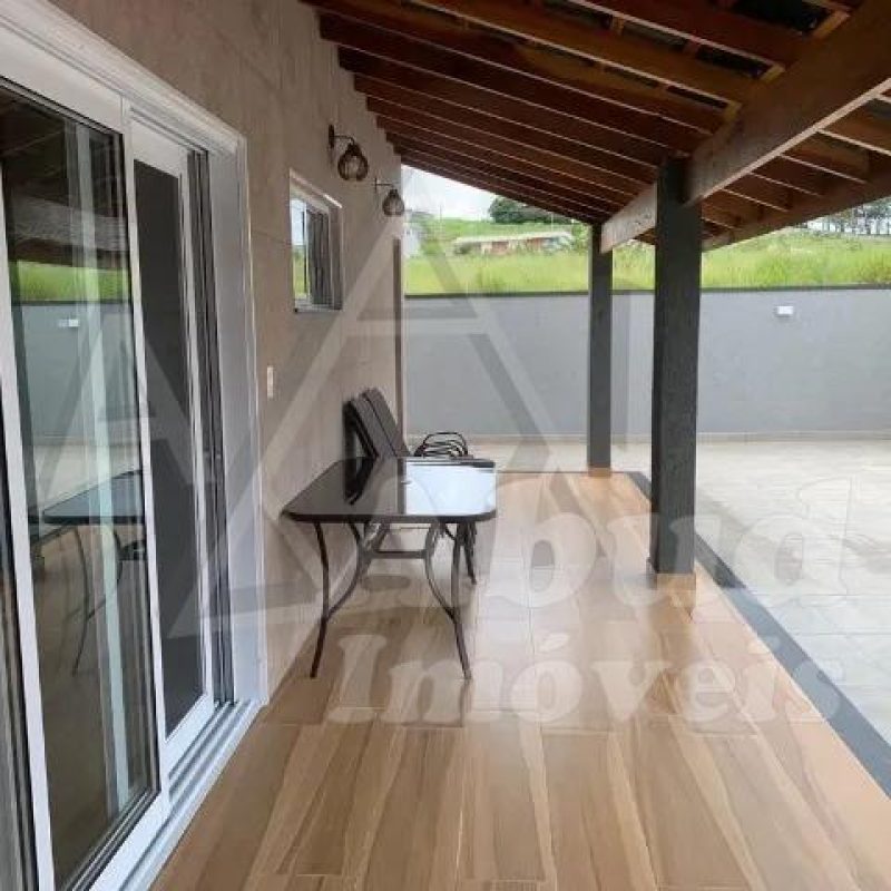 9fb558c0-639e-47a4-80f3-de412c8b6bf1