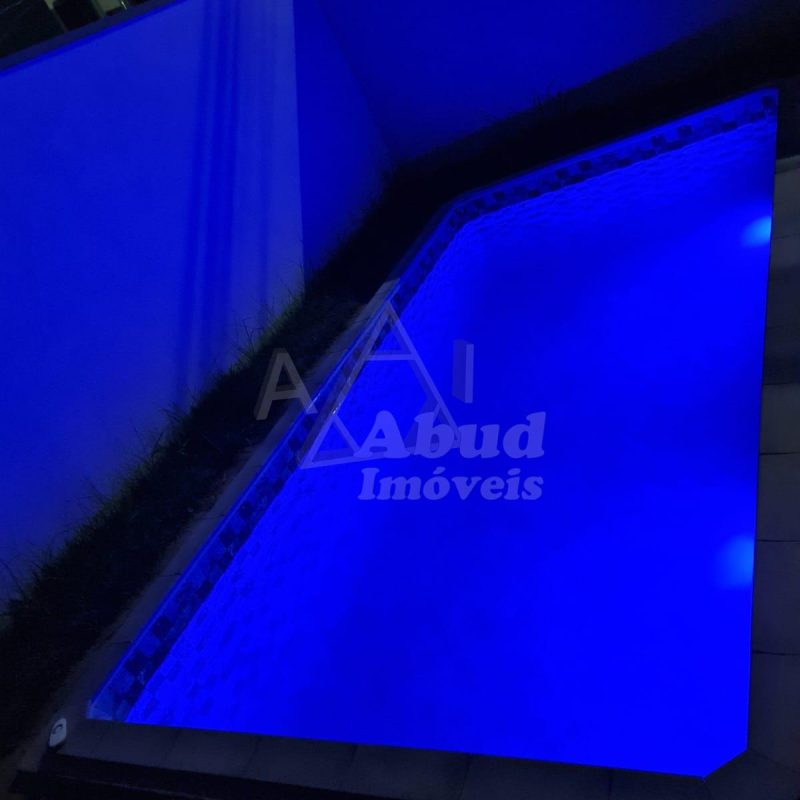 a27b61e2-aa69-4c65-bb80-66c9a2ba532e