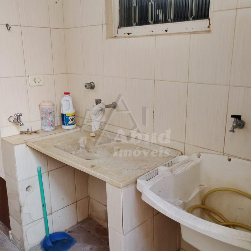 a71e364b-706a-4184-806e-396c6c72e58f