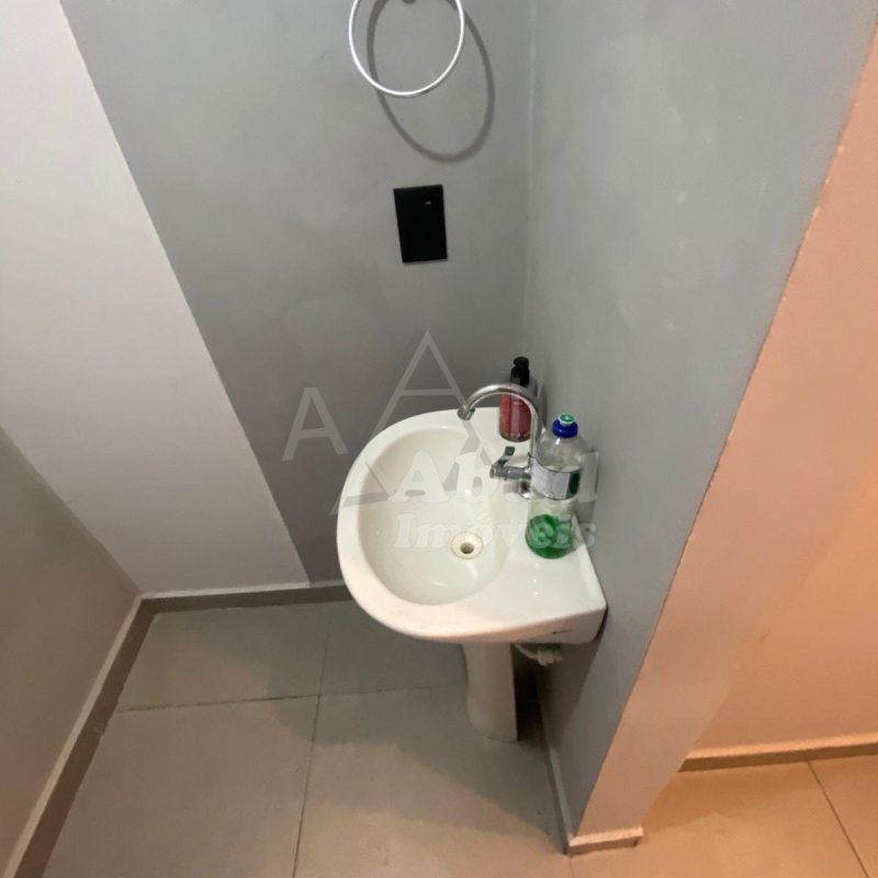 abbe7aaf-dbb4-4163-80db-8d94f1187363