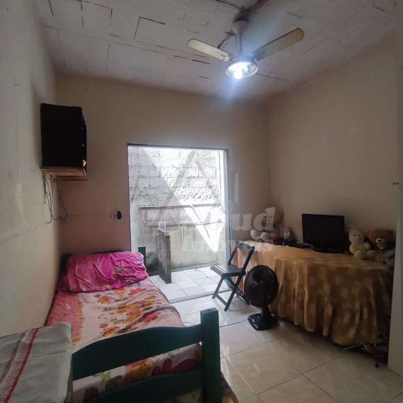 b05cfdd9-0a9c-421c-835c-3ec66fd2711d