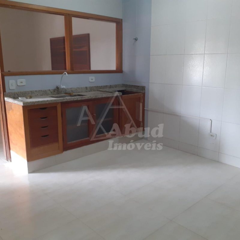 b0e22bb4-873f-444a-96f4-6547192e5ca4