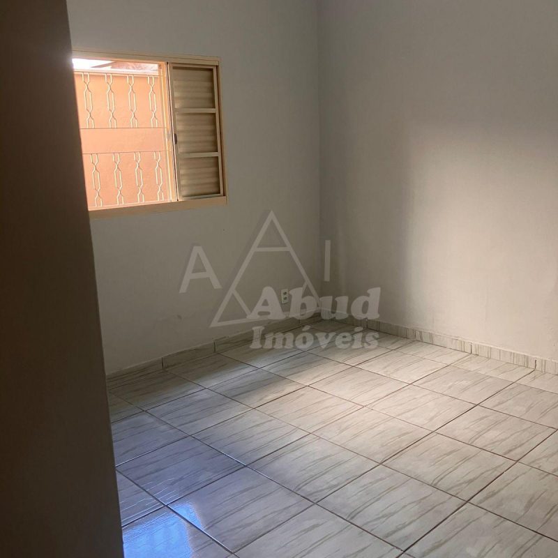 b8493bec-01b5-48a2-8b5b-908a6229a706