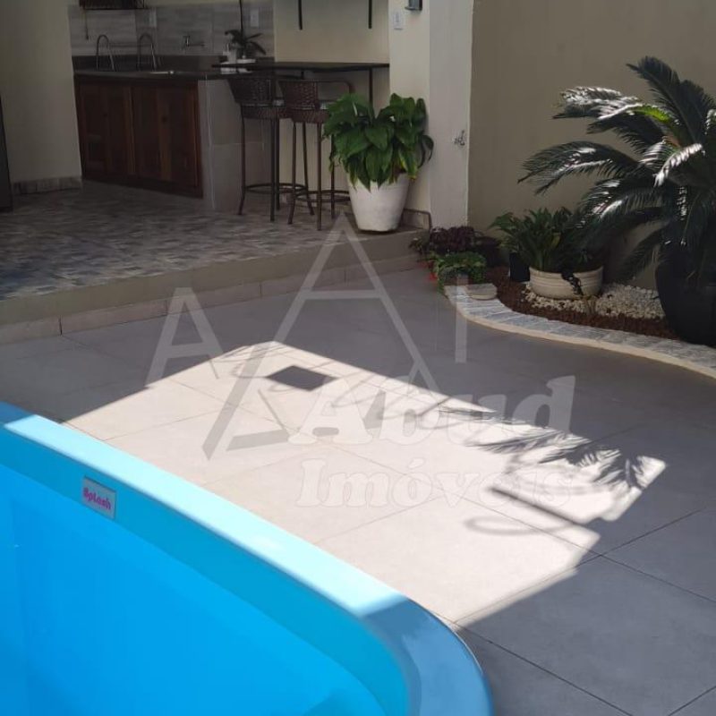 bf33b92b-afc9-4115-ab26-d02451db5042