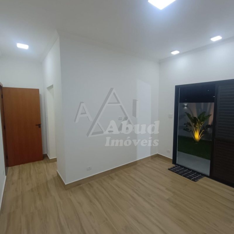 c735b06f-9738-490c-83cb-1840ea3adbed