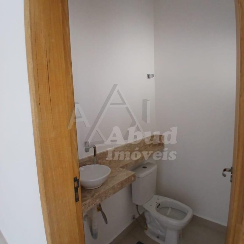 cb41b477-679b-418e-9ca8-261db7eaf8b9