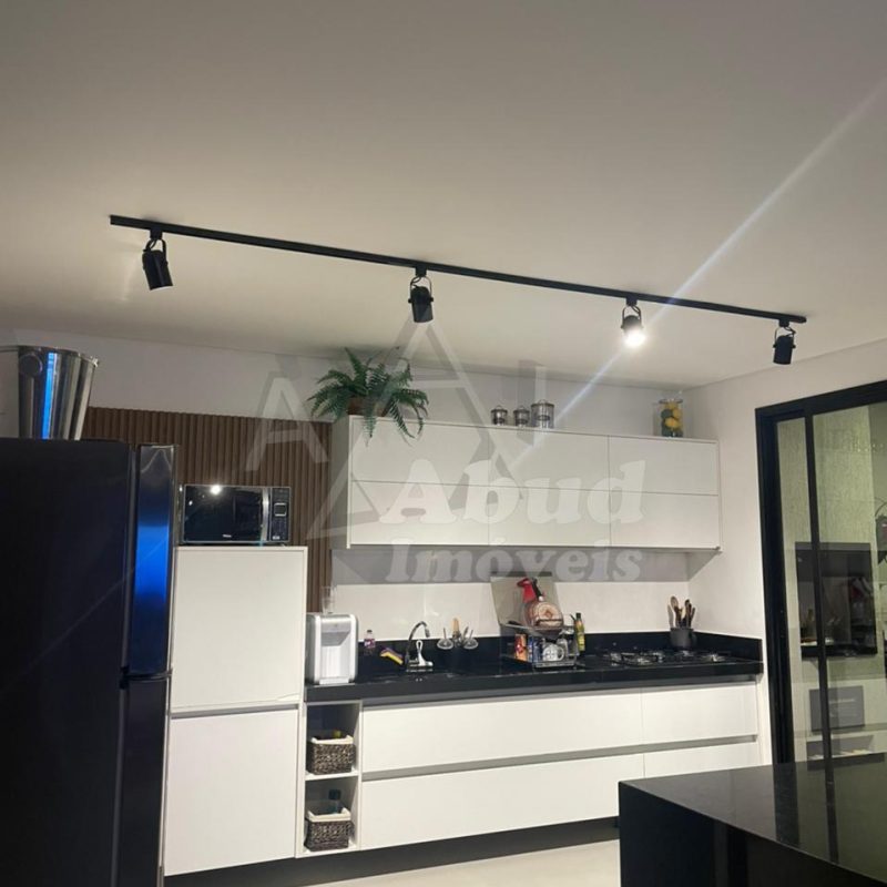 de1d2b3f-499c-4a2c-adb6-847e2010ad83