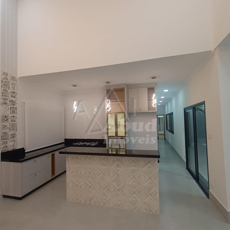 e33ef728-42b6-49f6-9742-f6ada628e50e