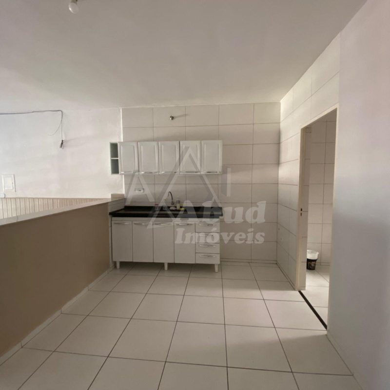 f0f2a1be-ec18-4ea9-ac64-f203b285044c