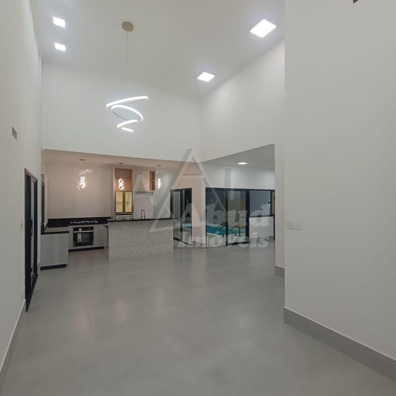 f84417d8-c9d2-4bdc-bc3e-6639b9e41036