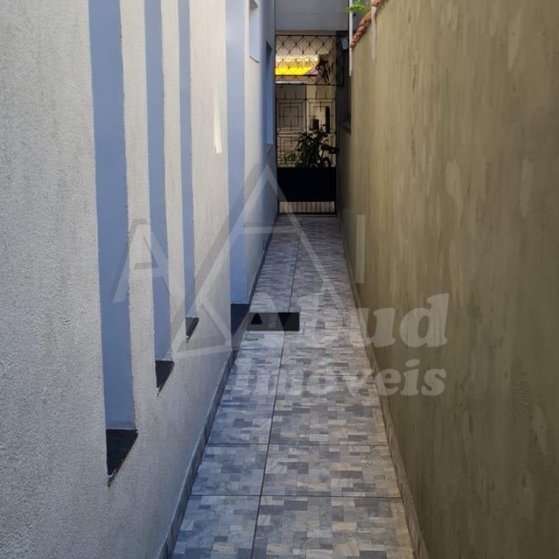 f8b50f47-e427-4de0-b20b-7f0765714e57