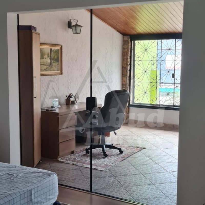 f8bcfd24-a336-4c47-bd9a-8fb77fe5cc21 (1)