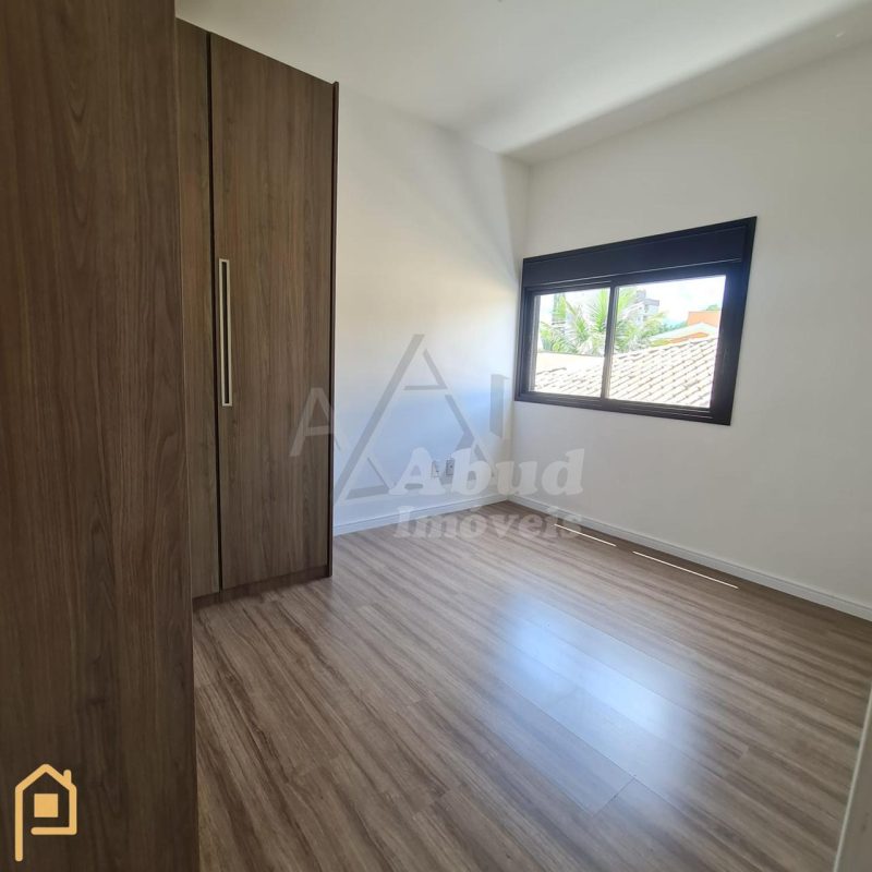 fe162837-2803-40d6-bfab-80757e36dd04